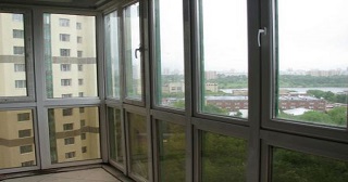 Панорамное остекление лоджии Каменск-Шахтинский цена от 11 тыс. руб. м/п.